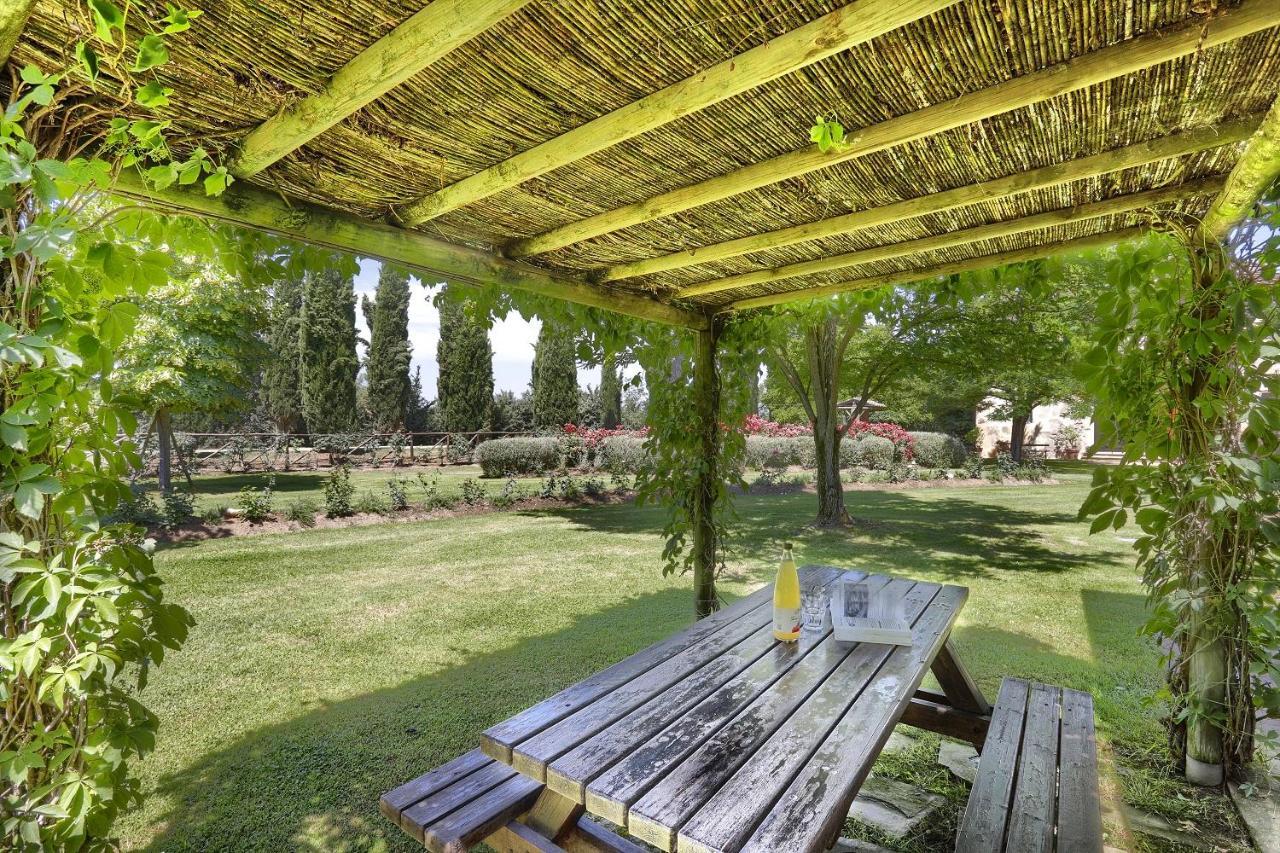 Alberoro Foresteria Il Giardino Di Fontarronco מראה חיצוני תמונה